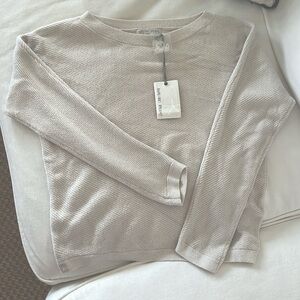 Barefoot Dreams sweater XS